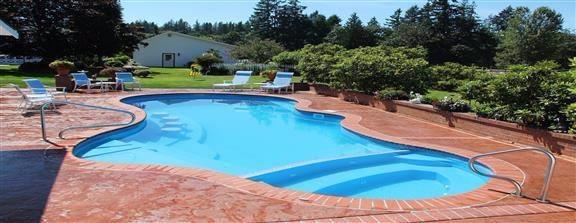 San Juan fiberglass pool